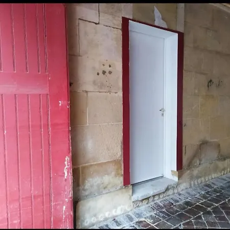 Logement Proche Hypercentre Caen Exterior photo